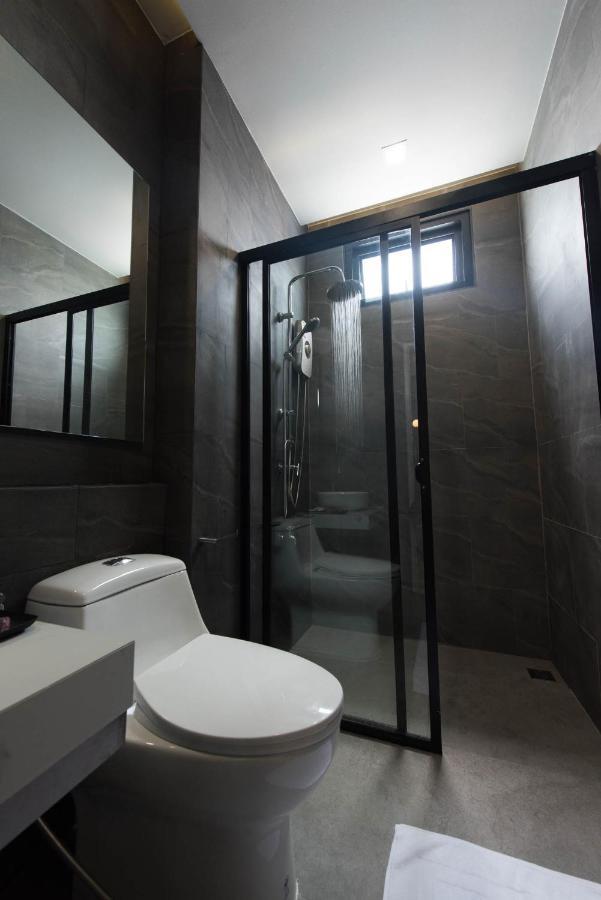 Qlosest Hotel Nakhonratchasima Zewnętrze zdjęcie